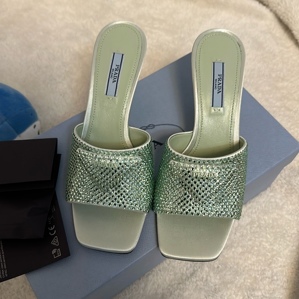 Prada ❌❌❌SOLD❌❌Crystal Sandal